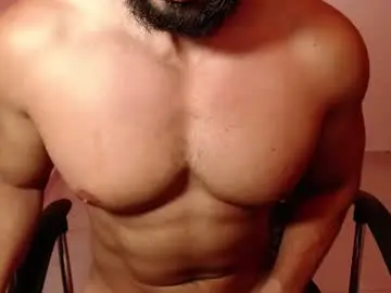 Chaturbate Live Sex Cam of chris_magnum_