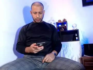 Chaturbate Nude Webcam of thommerxxx