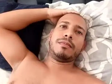 Chaturbate Free Porn Cam of thommerxxx