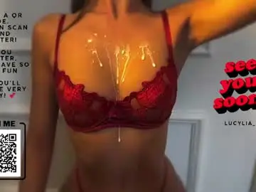 Chaturbate Adult Webcams of lucylia_
