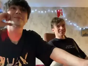 Chaturbate Live Sex Cam of stralght_twinks