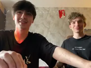 Chaturbate Live Sex Cam of stralght_twinks
