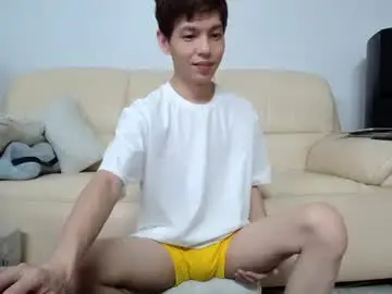 Chaturbate Live Sex Cam of mamagaga19
