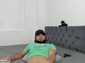 Chaturbate Best live sex cam show of louis_marley_