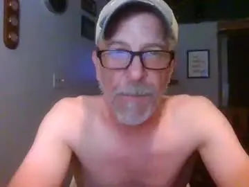 Chaturbate Free Porn Cam of jdgiddy69