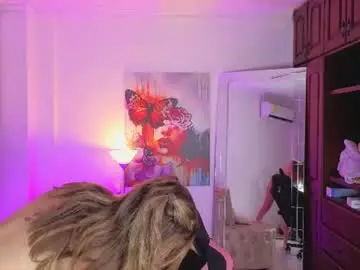 Chaturbate Live Sex Cam of nataasha___