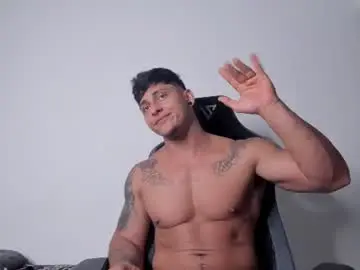 Chaturbate Live Sex Cam of ryanwhite3