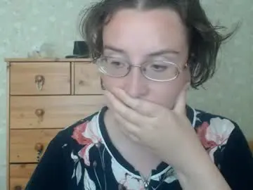 Chaturbate Live Sex Cam of smart_rose