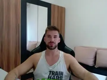 Chaturbate Nude Webcam of darius_94