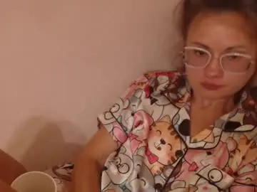 Chaturbate Private Sex Chat of flowercandydoll13