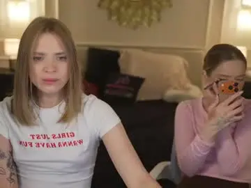 Chaturbate Live Sex of kira0541
