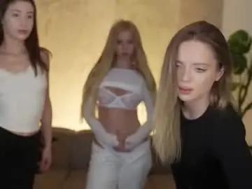 Chaturbate Sex Cam of kira0541