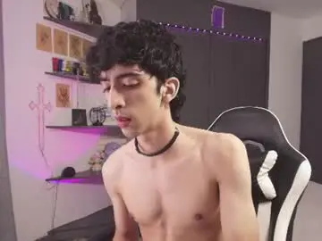Chaturbate Free Live Porn of vittorio_cerati