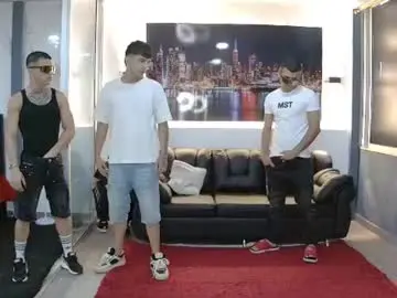 Chaturbate Live Sex Cam of boysgang_sex