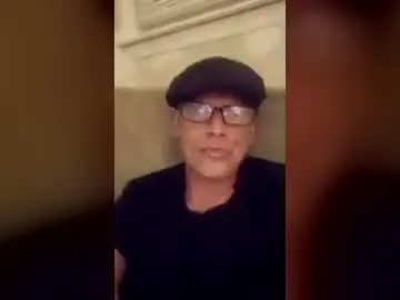Chaturbate Live Sex Cam of gavingooning