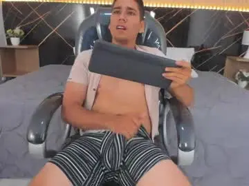 Chaturbate Free Porn Cam of mauro_boy