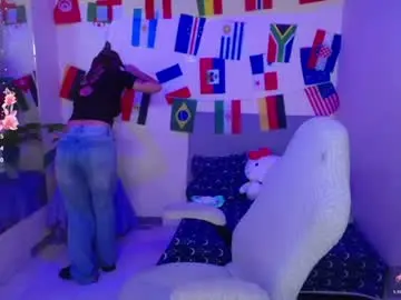 Chaturbate Sex Chat of alloy_tiny