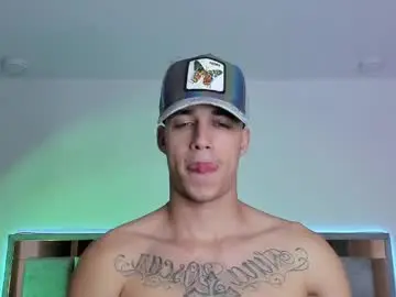 Chaturbate Adult Webcams of orionblaze69_