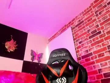 Chaturbate Best live sex cam show of aleja_hill