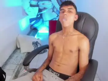 Chaturbate Best live sex cam show of tyger_boy
