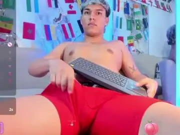 Chaturbate Watch Live Sex Cams of max_dixon7