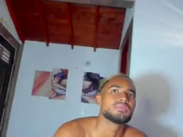 Chaturbate Free Porn Cam of salvatore_amator