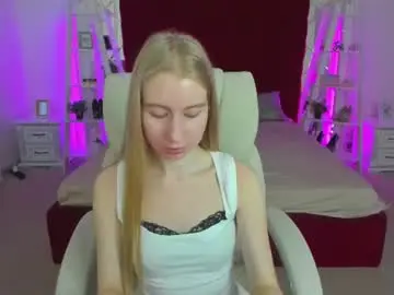 Chaturbate Nude Webcam of alina__blonde