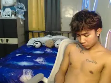 Chaturbate Free Porn Cam of ur_hottestjonny