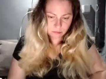 Chaturbate Free Porn Cam of candycream74