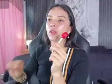 Chaturbate Watch Live Sex Cams of cherrybombs_