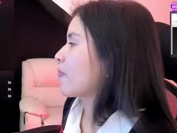 Chaturbate Nude Webcam of cherrybombs_