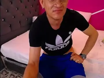 Chaturbate Sex Chat of cesirry