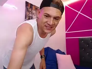 Chaturbate Adult Video Chat of cesirry