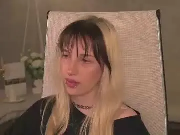 Chaturbate Best live sex cam show of eevamarie
