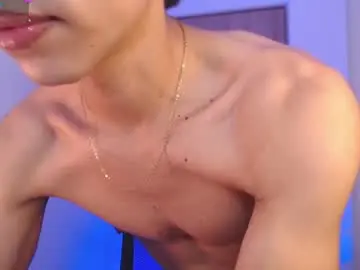 Chaturbate Adult Video Chat of andrew_courtz