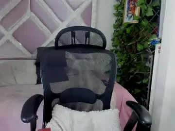 Chaturbate Live Sex Cam of muriell_69