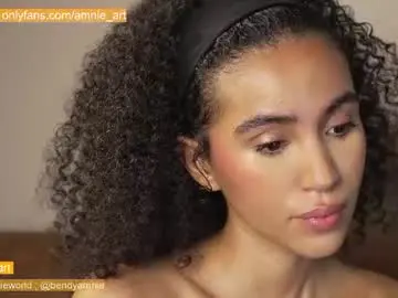 Chaturbate Watch Live Sex Cams of amnie_
