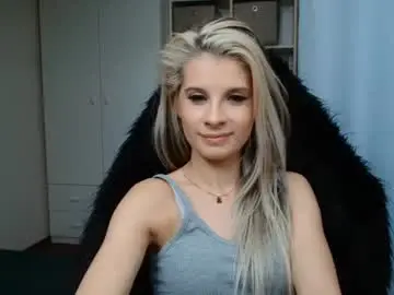 Chaturbate Adult Video Chat of kristineamore