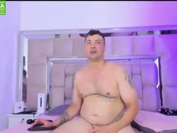 Chaturbate Watch Live Sex Cams of laura396