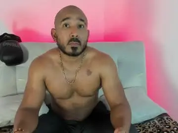 Chaturbate Sex Chat of leocarter_