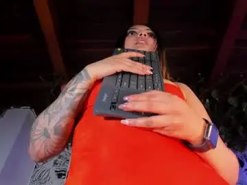 Chaturbate Sex Chat of lucyrosse_