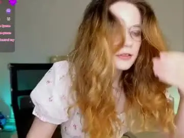 Chaturbate Live Sex Cam of pinky_piee_