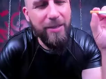 Chaturbate Live Sex Cam of armandosteel