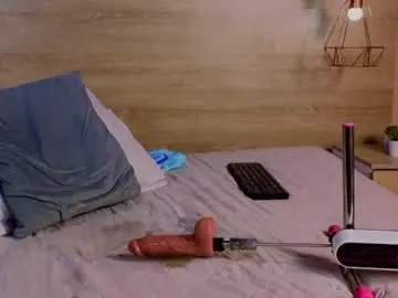 Chaturbate Free Porn Cam of ella_mon