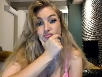 Chaturbate Free Porn Cam of hi_lina