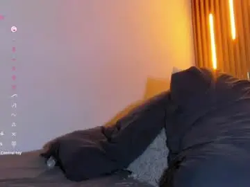 Chaturbate Live Sex Cam of jeremmy_5_