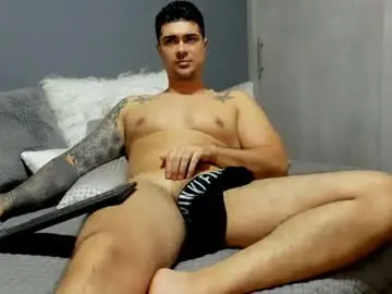 Chaturbate Adult Webcams of adam_clarke
