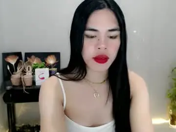 Chaturbate Live Sex Cam of enchantress_mia03