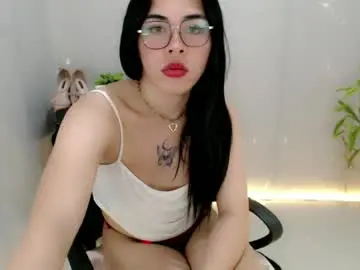 Chaturbate Nude Webcam of enchantress_mia03