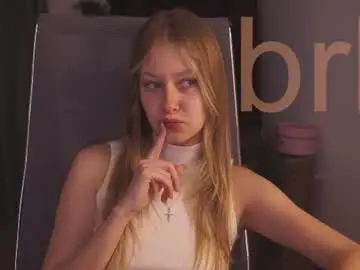 Chaturbate Live Porn of evemundie